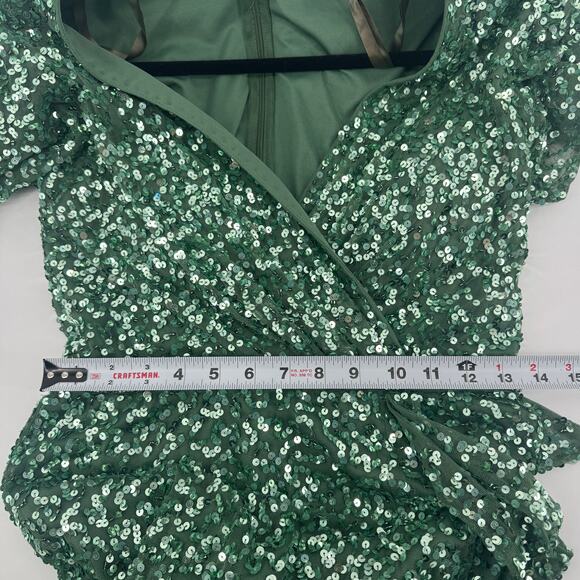 Mac Duggal A5540 Sequin Wrap Over Butterfly Sleeve Gown Womens 6 NWT - Picture 14 of 15